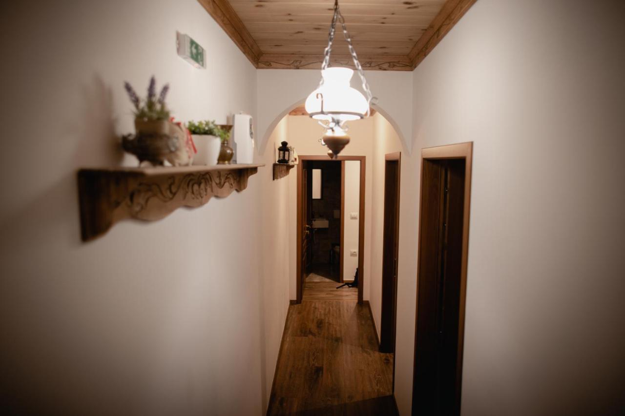 4 Rooms Since 1950 Гирокастра Экстерьер фото