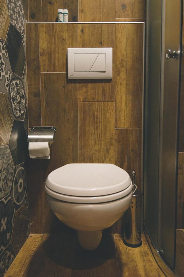 4 Rooms Since 1950 Гирокастра Экстерьер фото