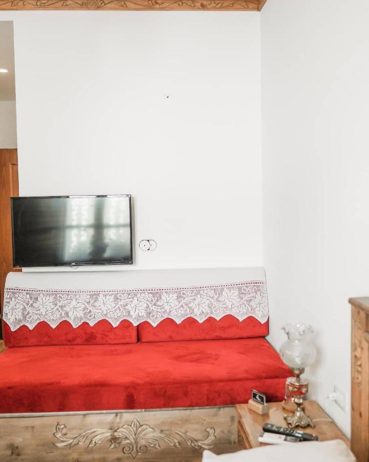 4 Rooms Since 1950 Гирокастра Экстерьер фото