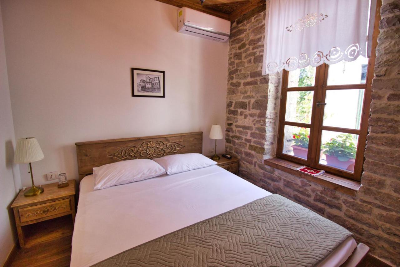 4 Rooms Since 1950 Гирокастра Экстерьер фото